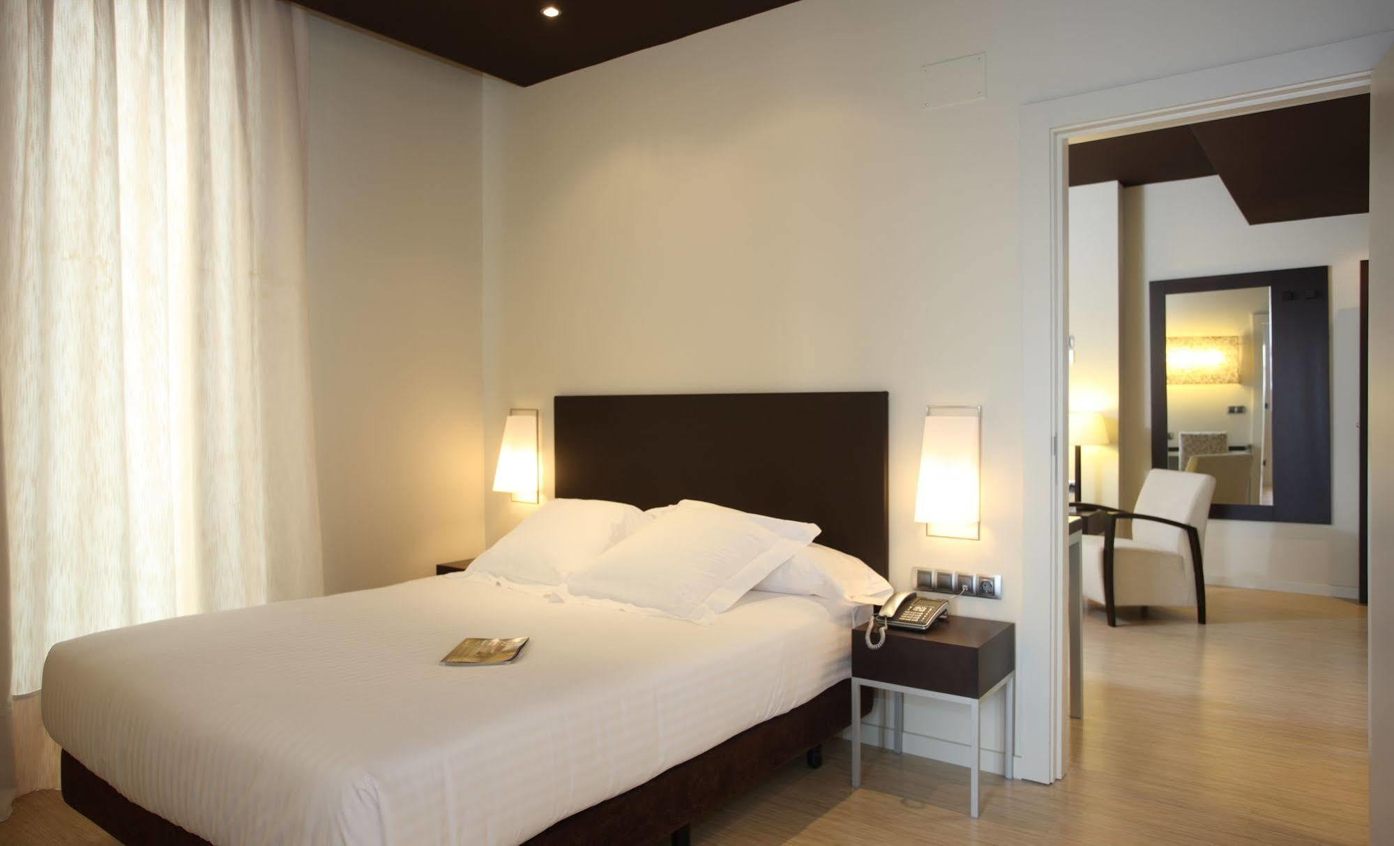 Sercotel Boulevard Apartahotel Vitoria